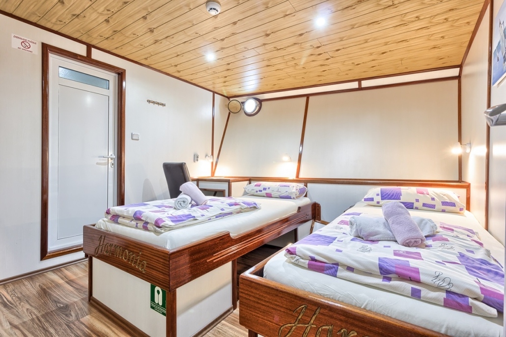 Barco Harmonia - cabine twin