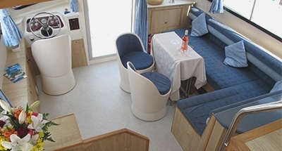 Barco Calypso interior e salão 1001 1002 Alsácia Canal du Midi