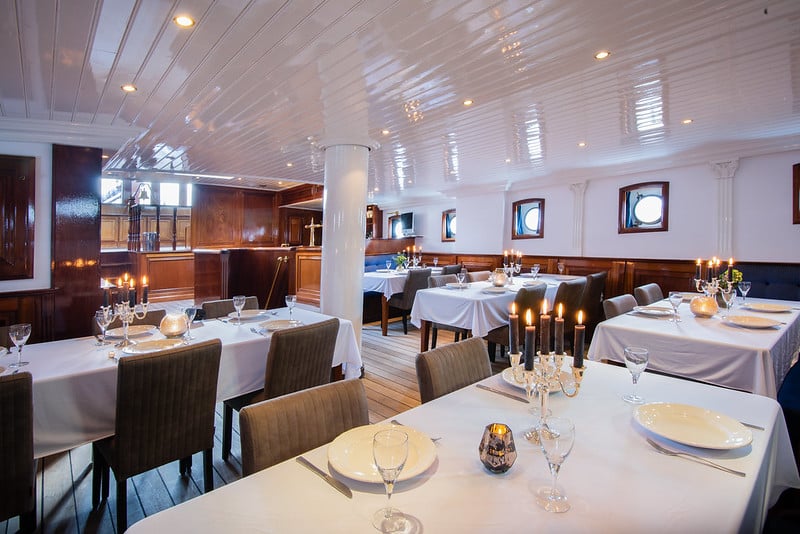 Barco Leafde Restaurante
